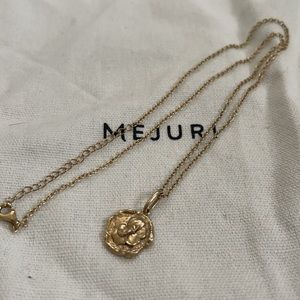 Mejuri Gold Vermeil Flower Necklace